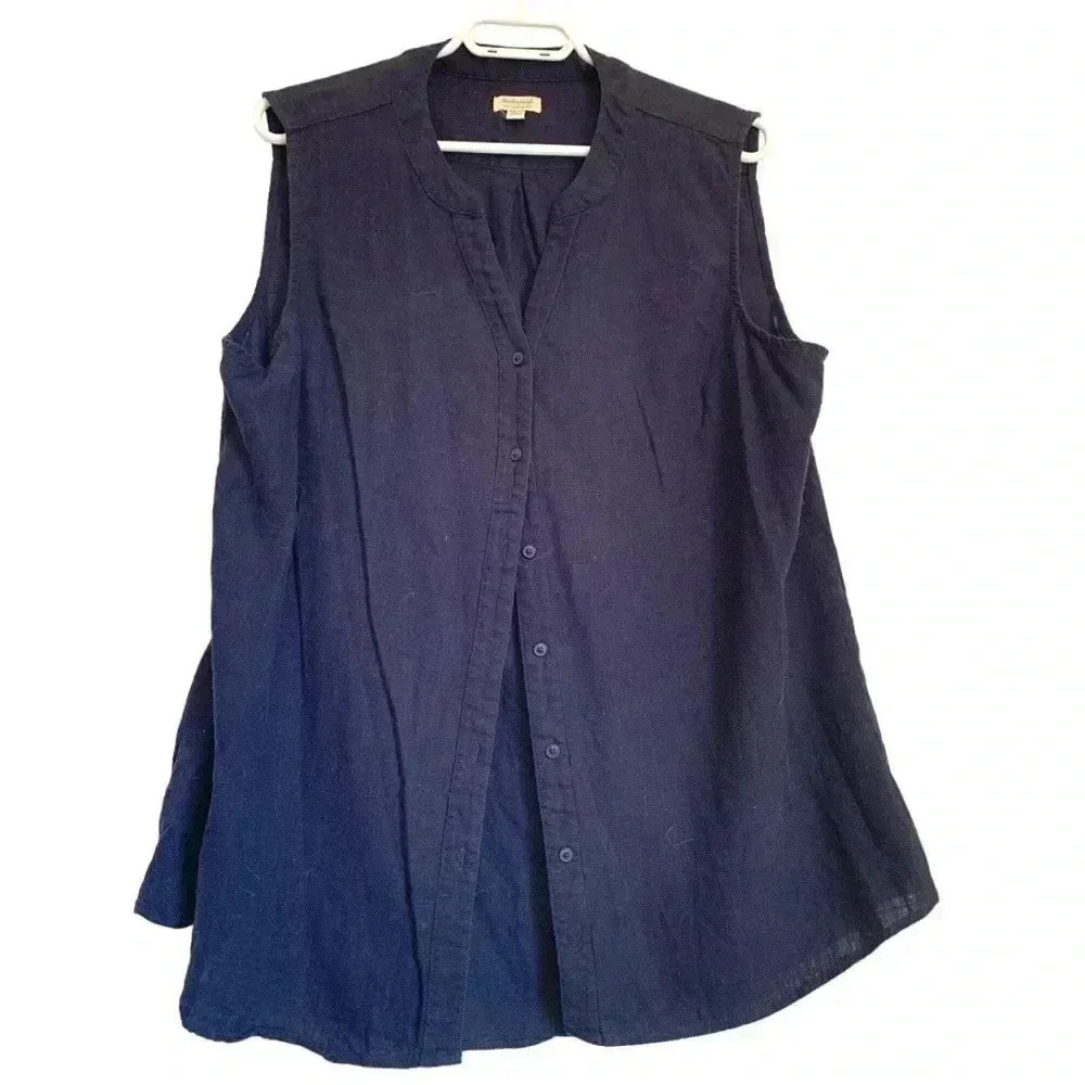 Weatherproof linen blend, sleeveless, button up navy blue tunic NWOT